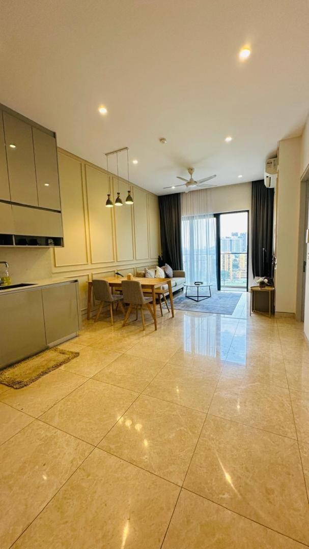 Lucentia Residents At Bbcc Lalaport Bukit Bintang Appartement Kuala Lumpur Buitenkant foto